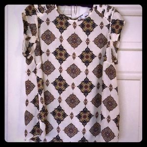 Daniel Rainn blouse.